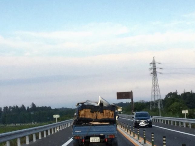 怪しいトラック